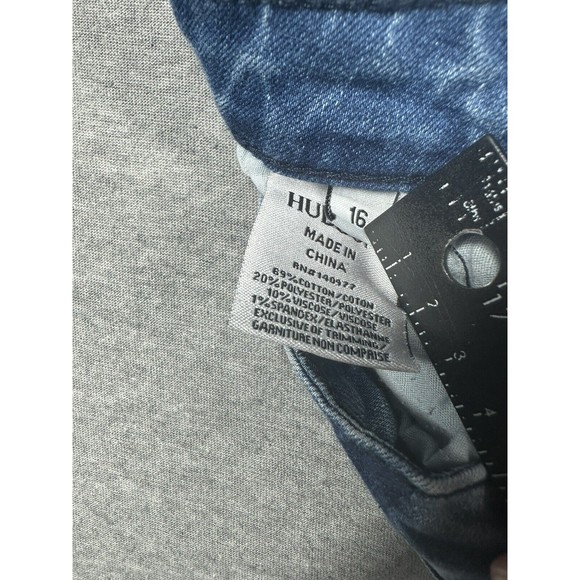 Hudson Jeans Women's Junior Size 16 24x26 Low Rise Skinny Dark Wash‎ Denim - Picture 3 of 6